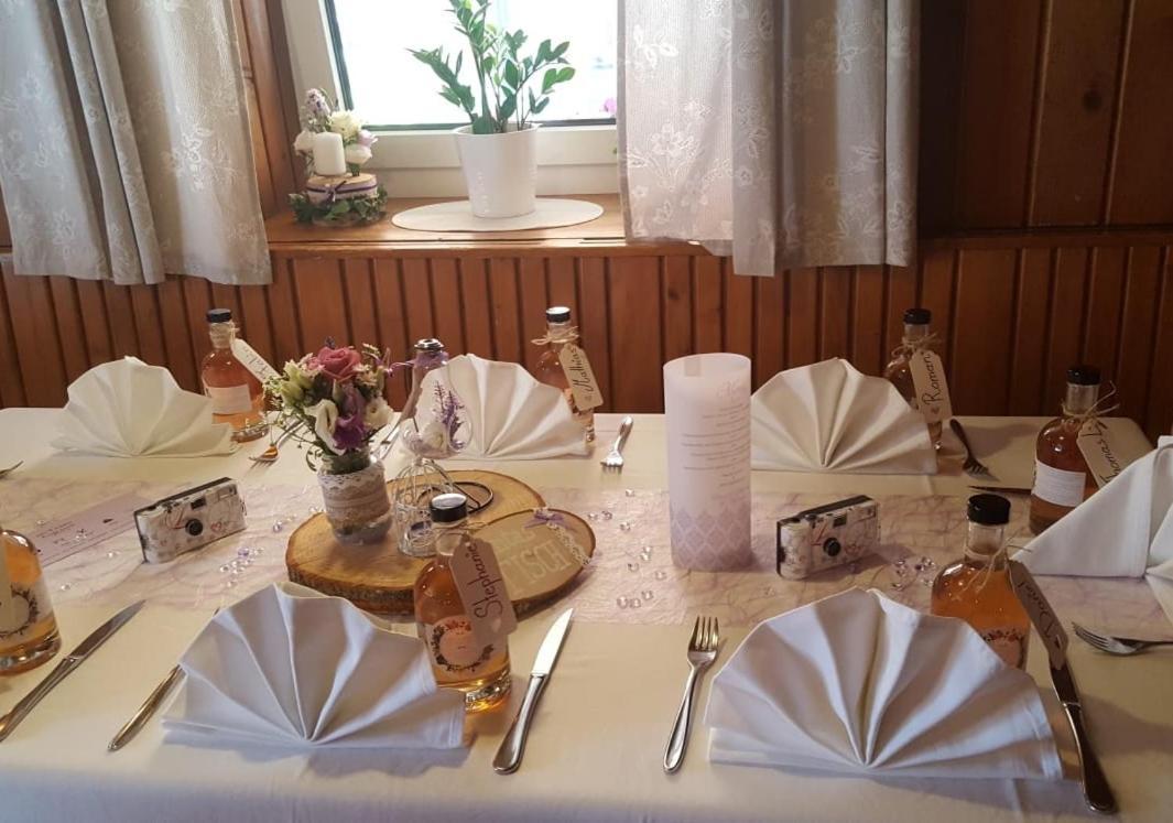Gasthof Zur Seeburg Seekirchen am Wallersee Extérieur photo