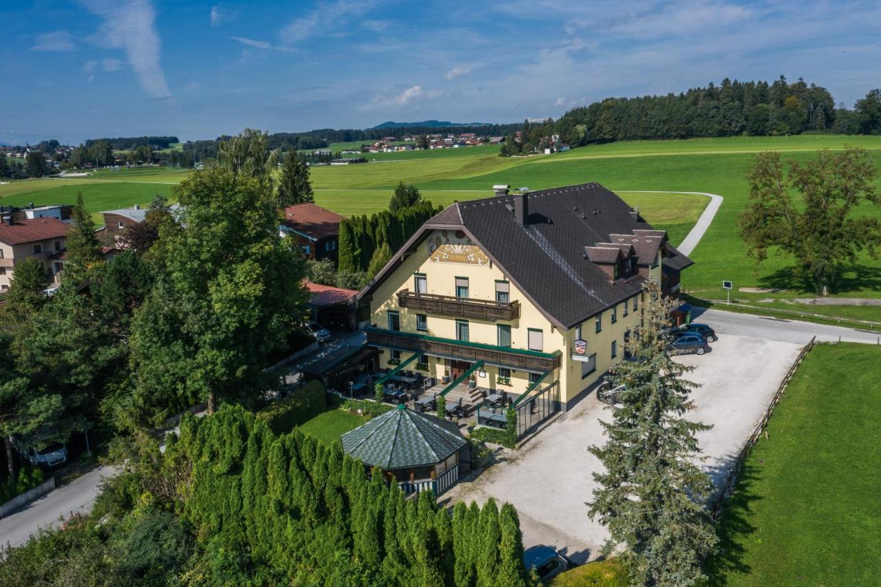 Gasthof Zur Seeburg Seekirchen am Wallersee Extérieur photo
